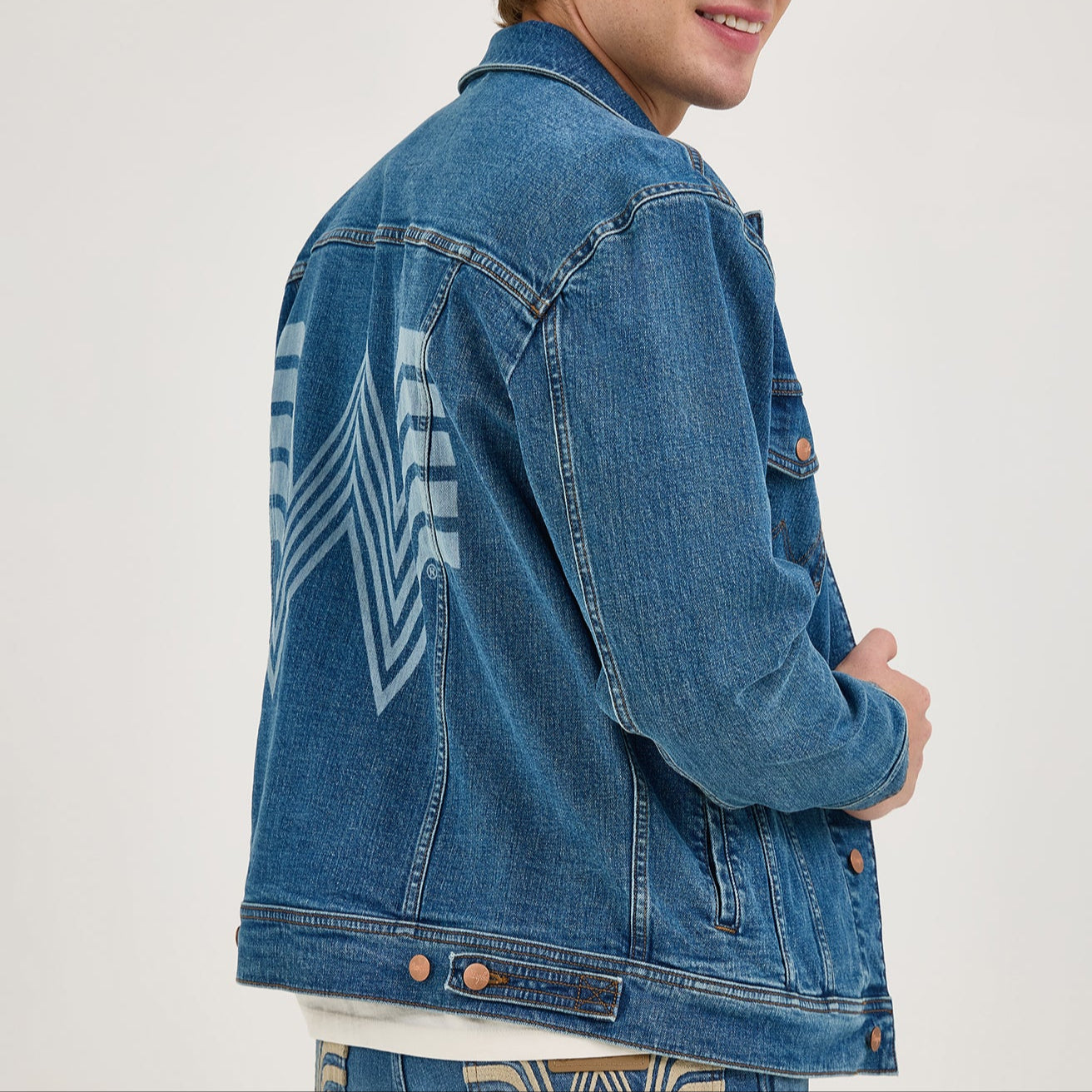 Wrangler® x Whataburger® Men's Laser Denim Jacket - Image 2