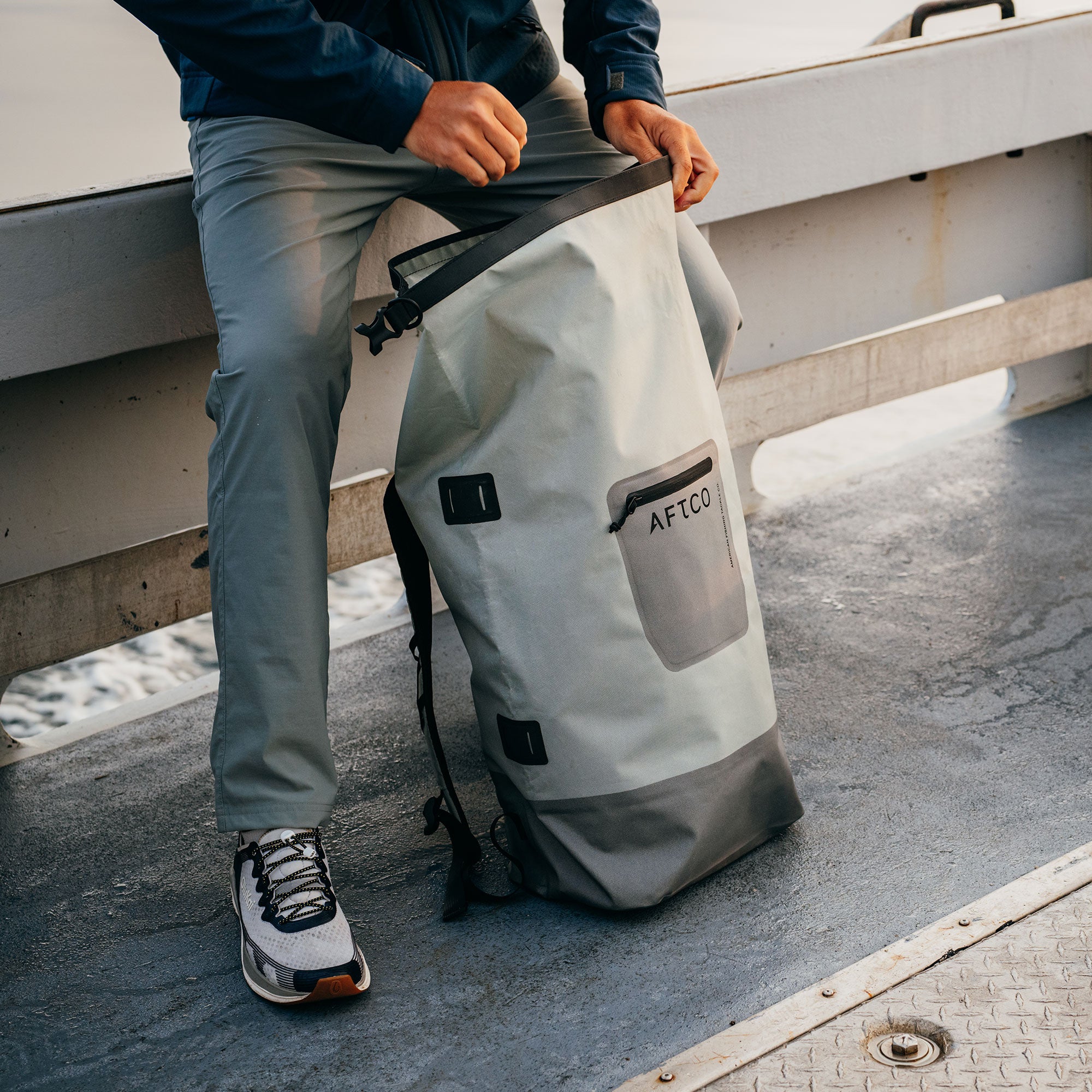 Slammer Waterproof Dry Backpack - Image 9